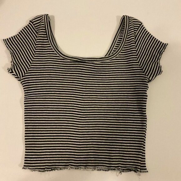 90’s Vintage Striped  Crop Top - Picture 4 of 5
